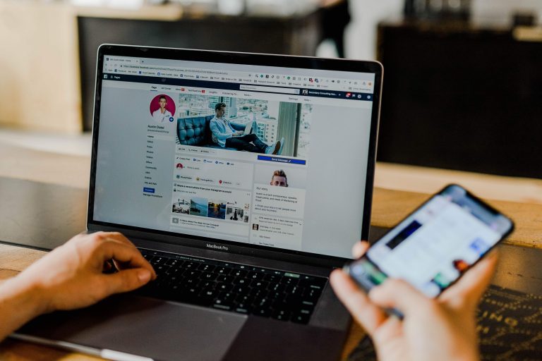 Social Media Marketing for Small Business: How to Grow Your Audience