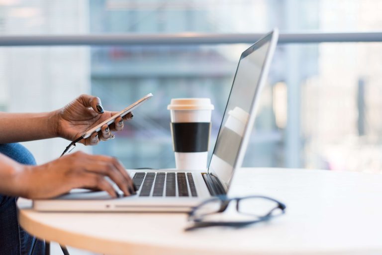 5 Essential Steps to Launch Your Online Business